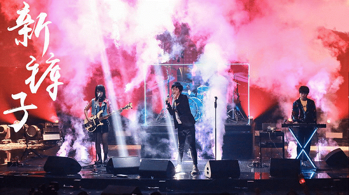 有了它，你就是这个夏天最炸的吉他手