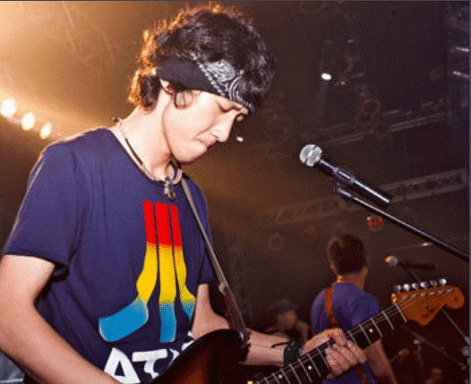 痛仰乐队的吉他手宋婕